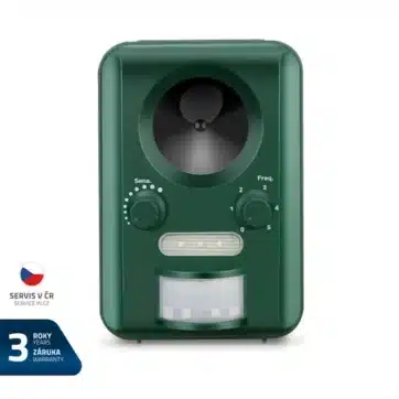 Solarny odpudzovac skodcov GETI GPR150V2 ultrazvuk stroboskop PIR senzor